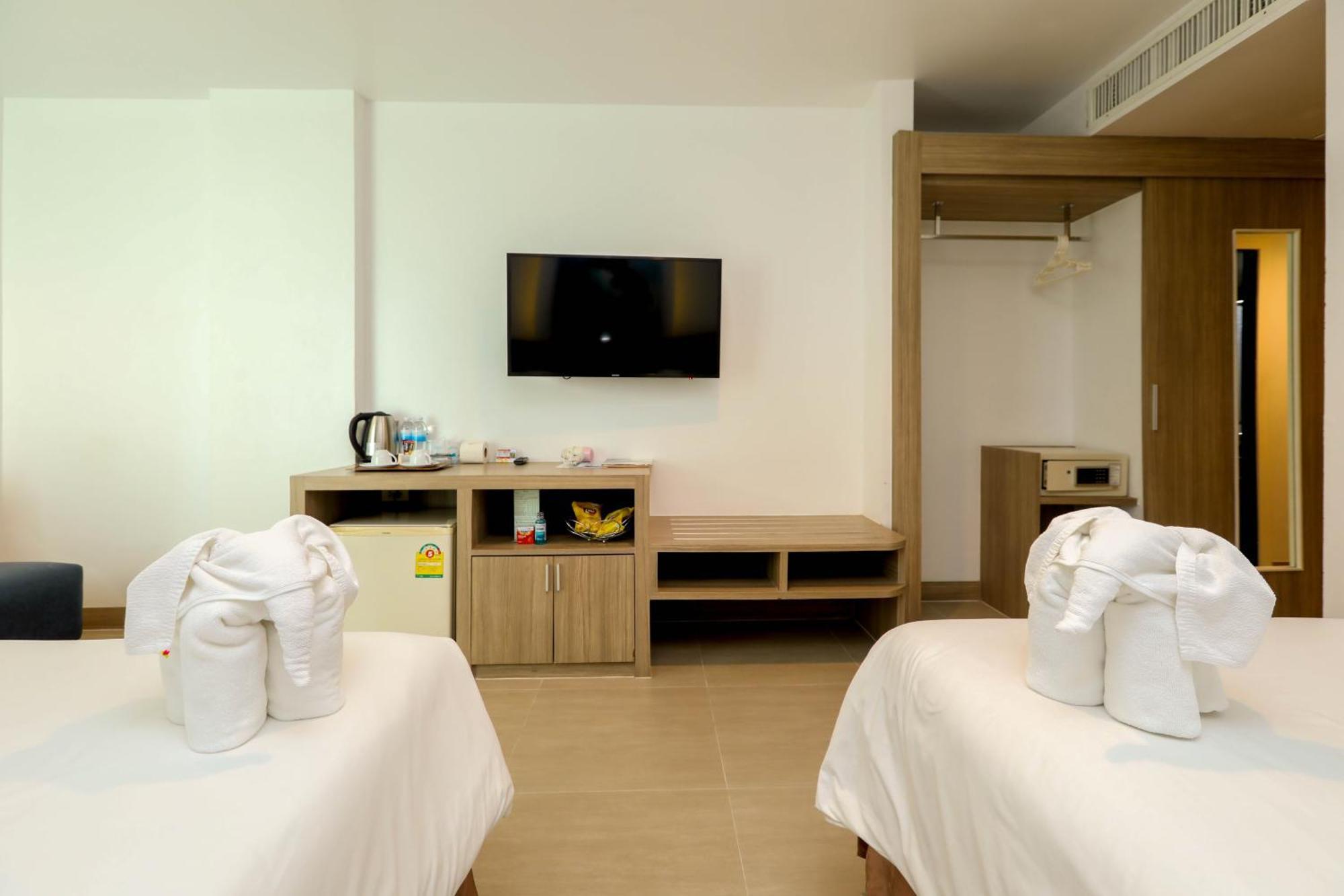Hotel Flipper House 3*
